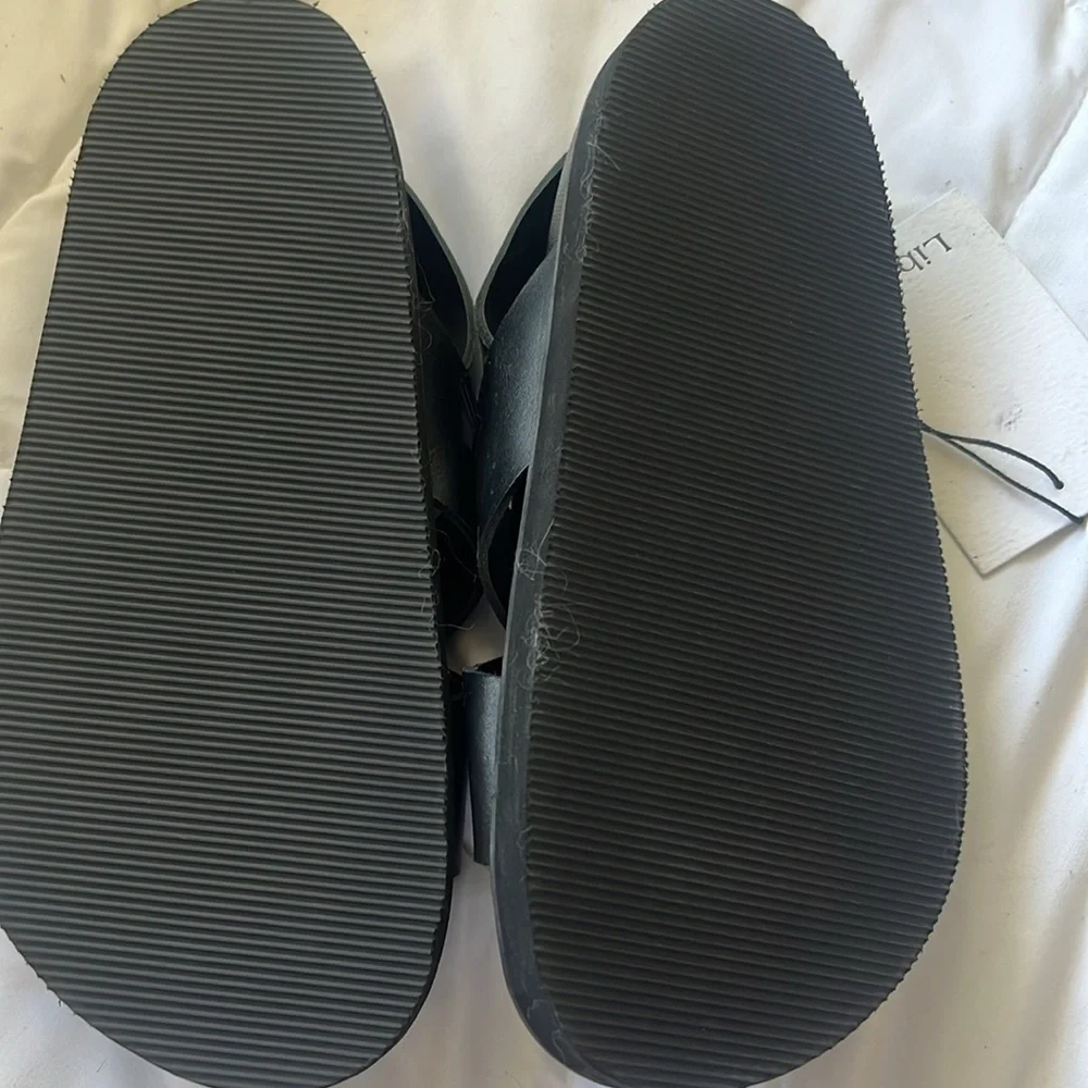 NWT Liberte Leather Capri Black Leather Sandals with Buckle. - Picture 13 of 14